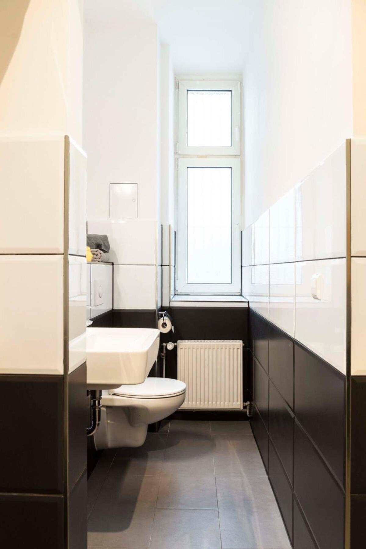 Spacious Family Apartment At Mauerpark Plus Selfcheckin Берлин Экстерьер фото